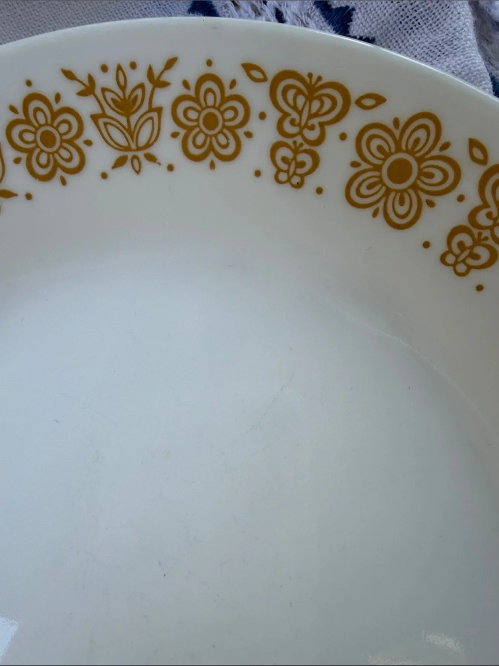 Vintage Corelle by Corningware “Gold-dot” Butterfly & Floral sm. Plates (5)